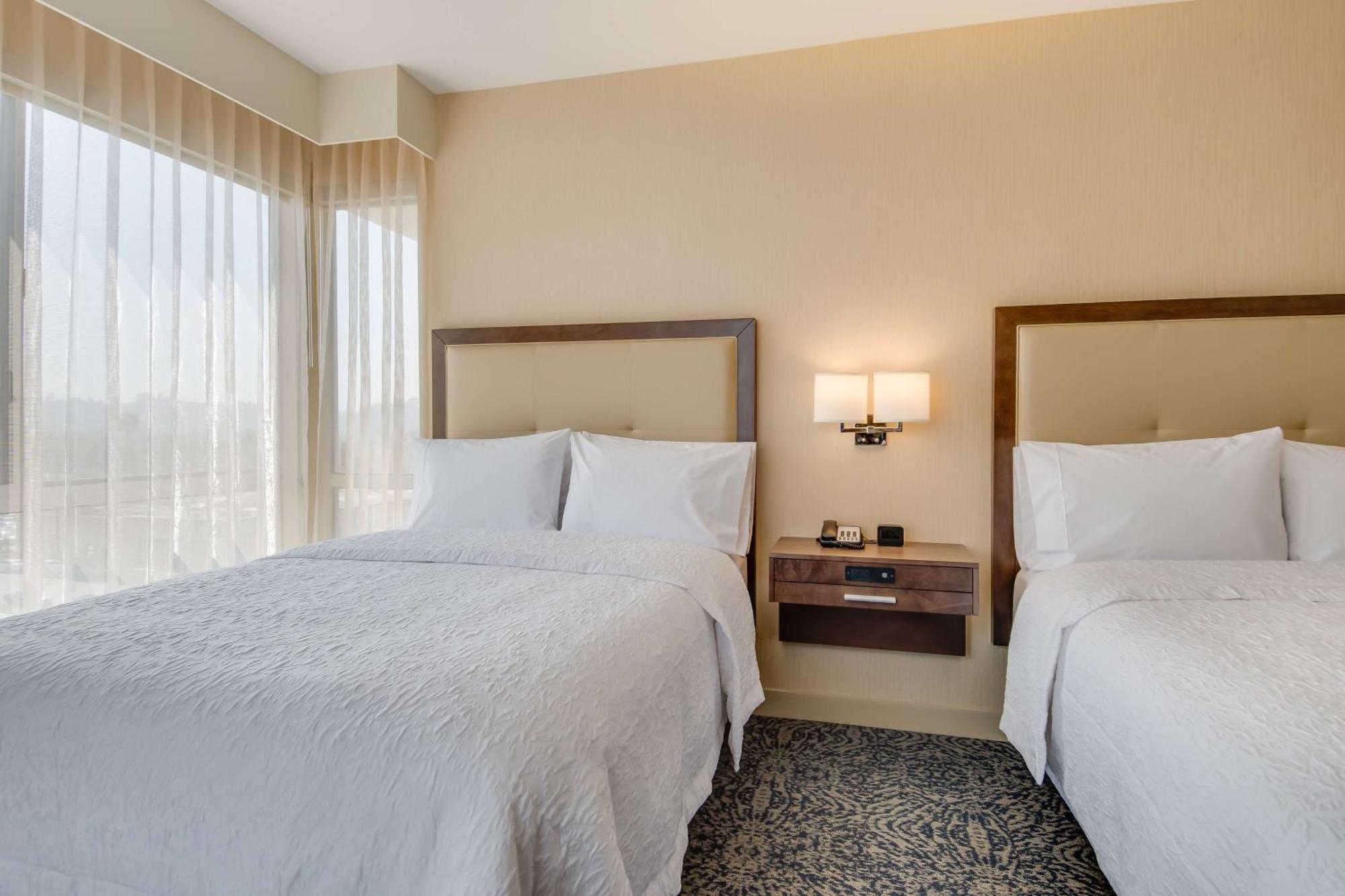Hampton Inn & Suites Los Angeles - Glendale Exteriér fotografie