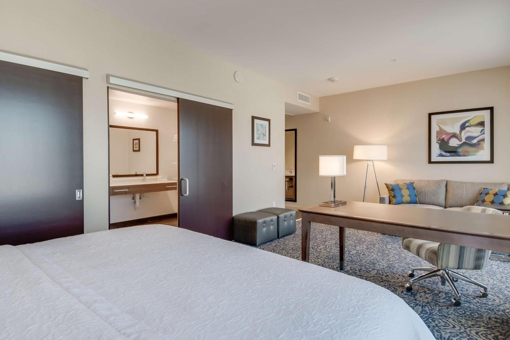 Hampton Inn & Suites Los Angeles - Glendale Exteriér fotografie
