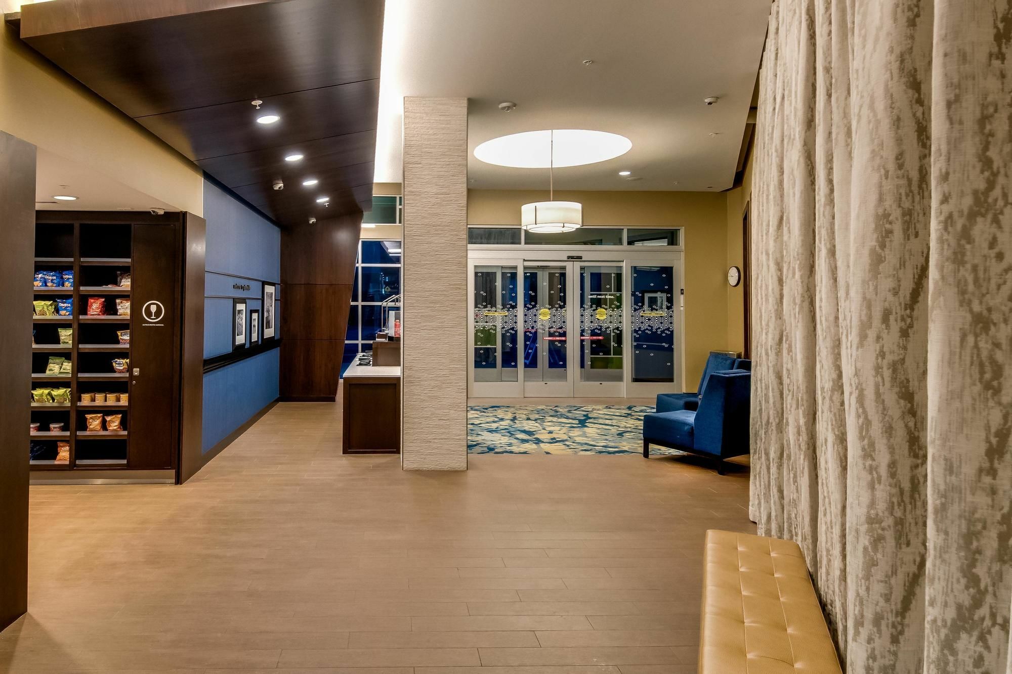 Hampton Inn & Suites Los Angeles - Glendale Exteriér fotografie