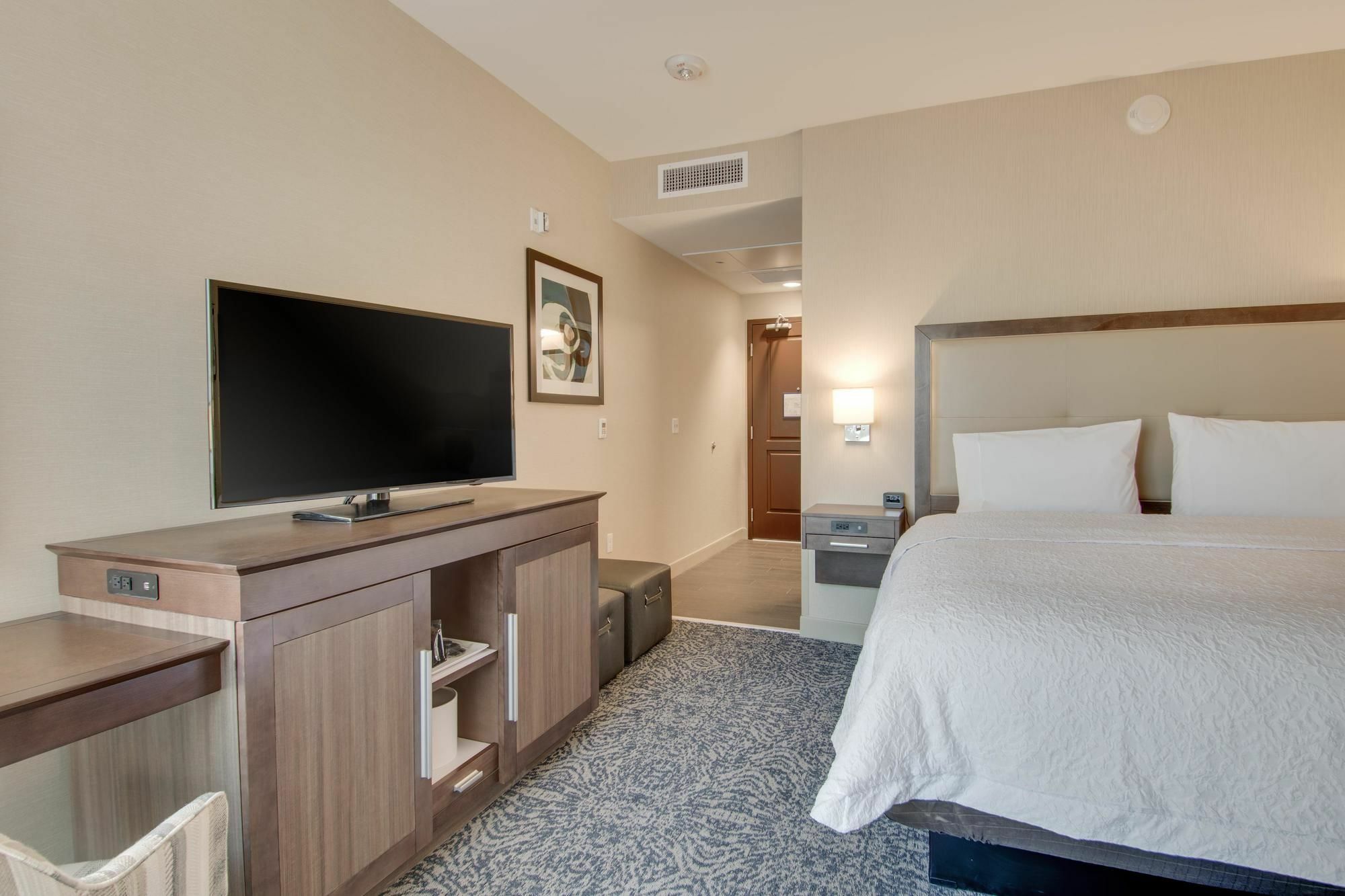 Hampton Inn & Suites Los Angeles - Glendale Exteriér fotografie