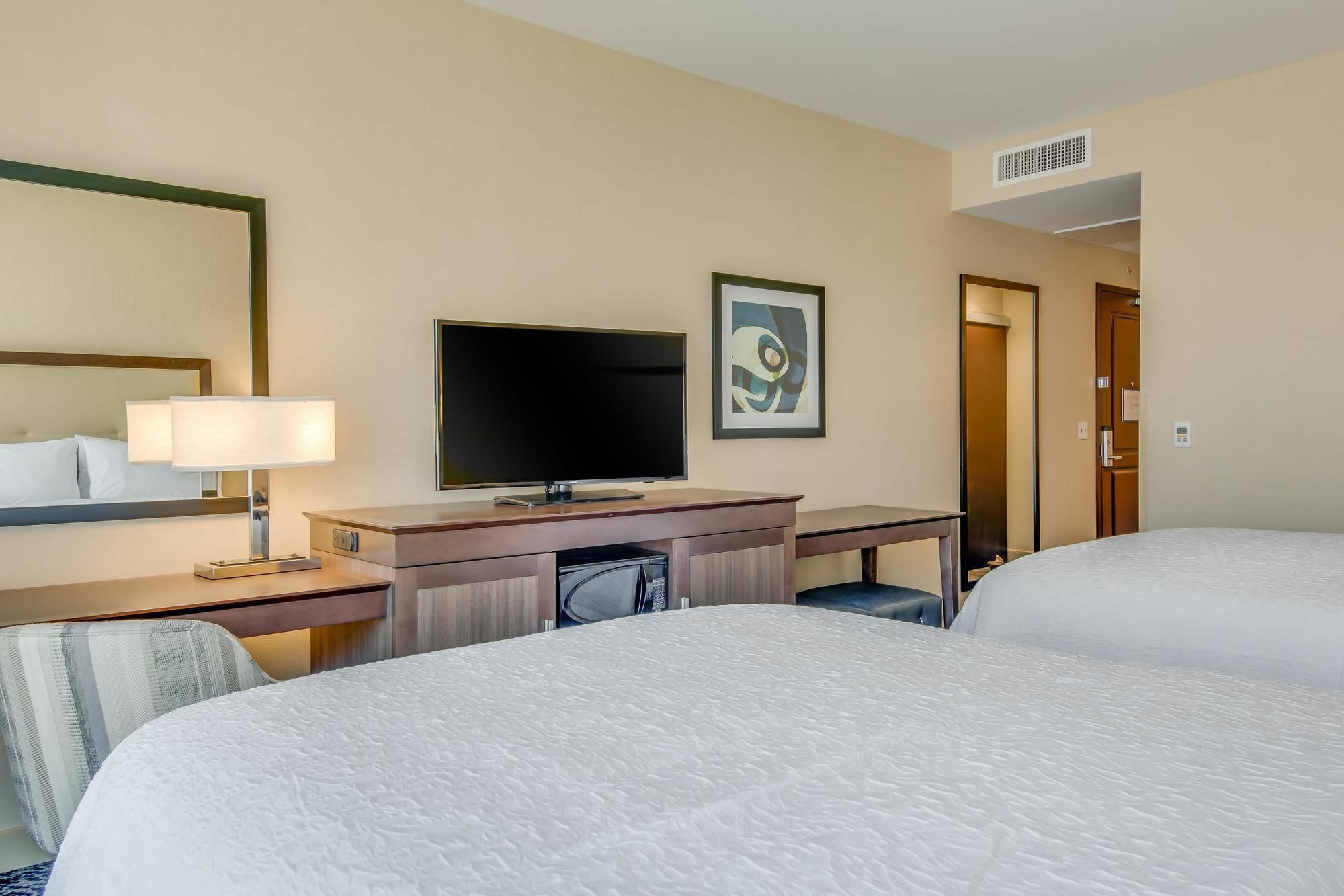 Hampton Inn & Suites Los Angeles - Glendale Exteriér fotografie
